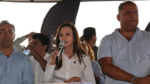 Dorinha assume compromisso de colocar Hospital Geral de Araguaína em funcionamento no primeiro ano de gestão